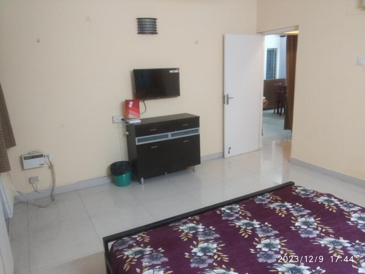 Royale Seaward Service Apartments Chennai Bagian luar foto